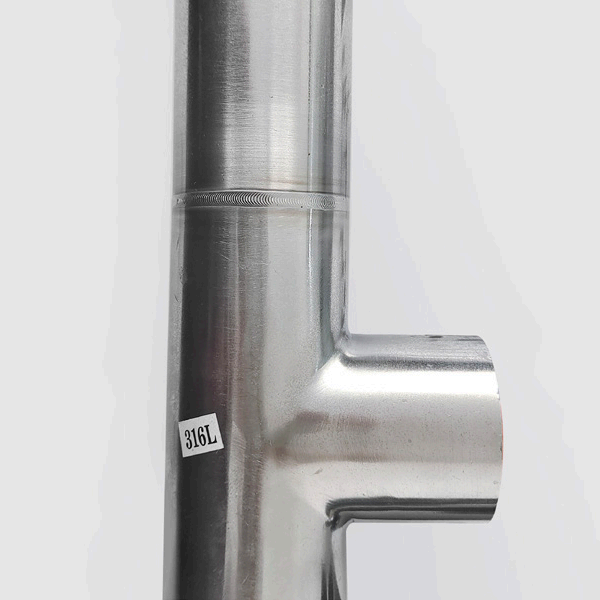 Stainless steel tee pipe welding